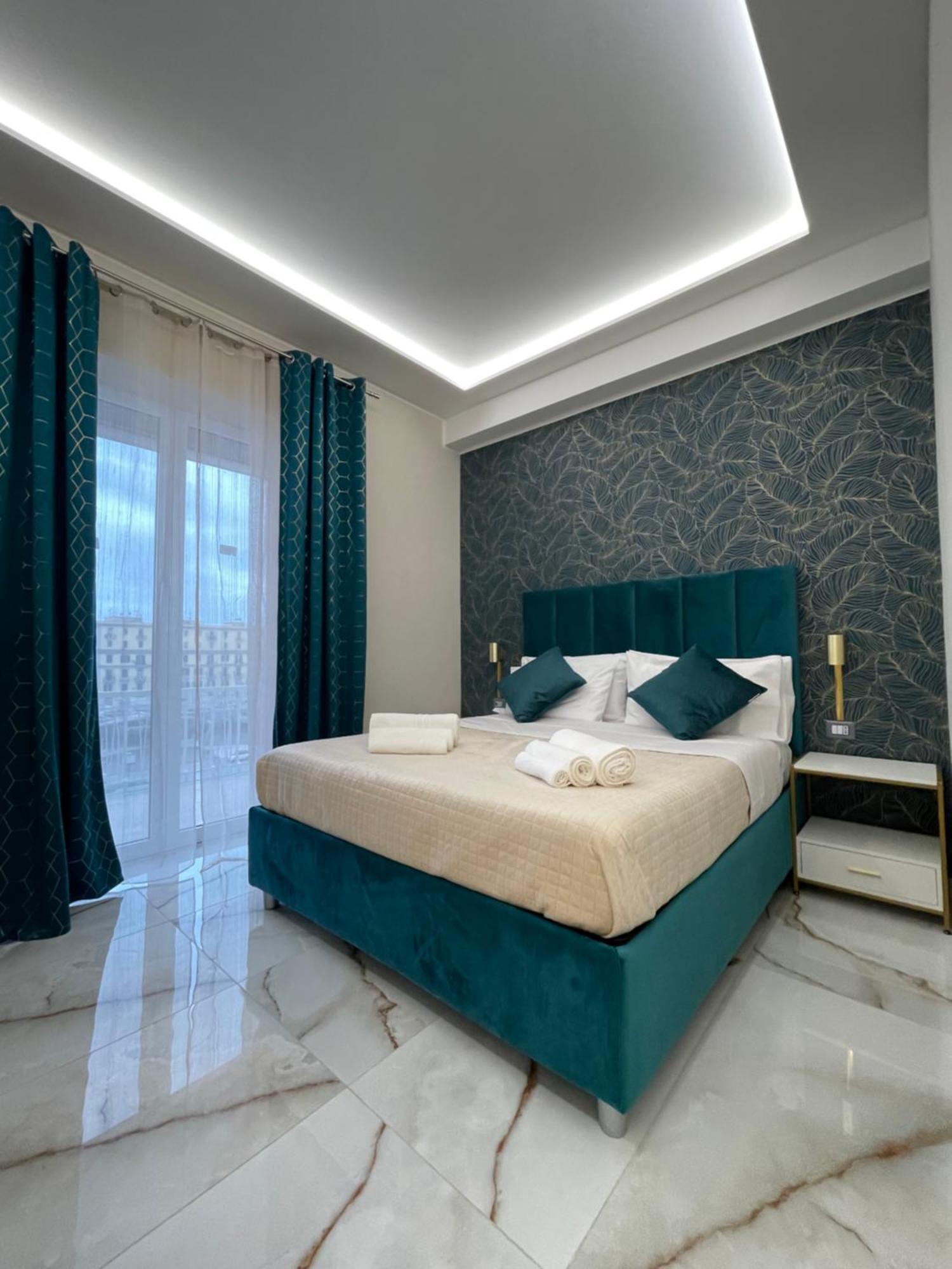 Napoli Central Suites Exterior foto