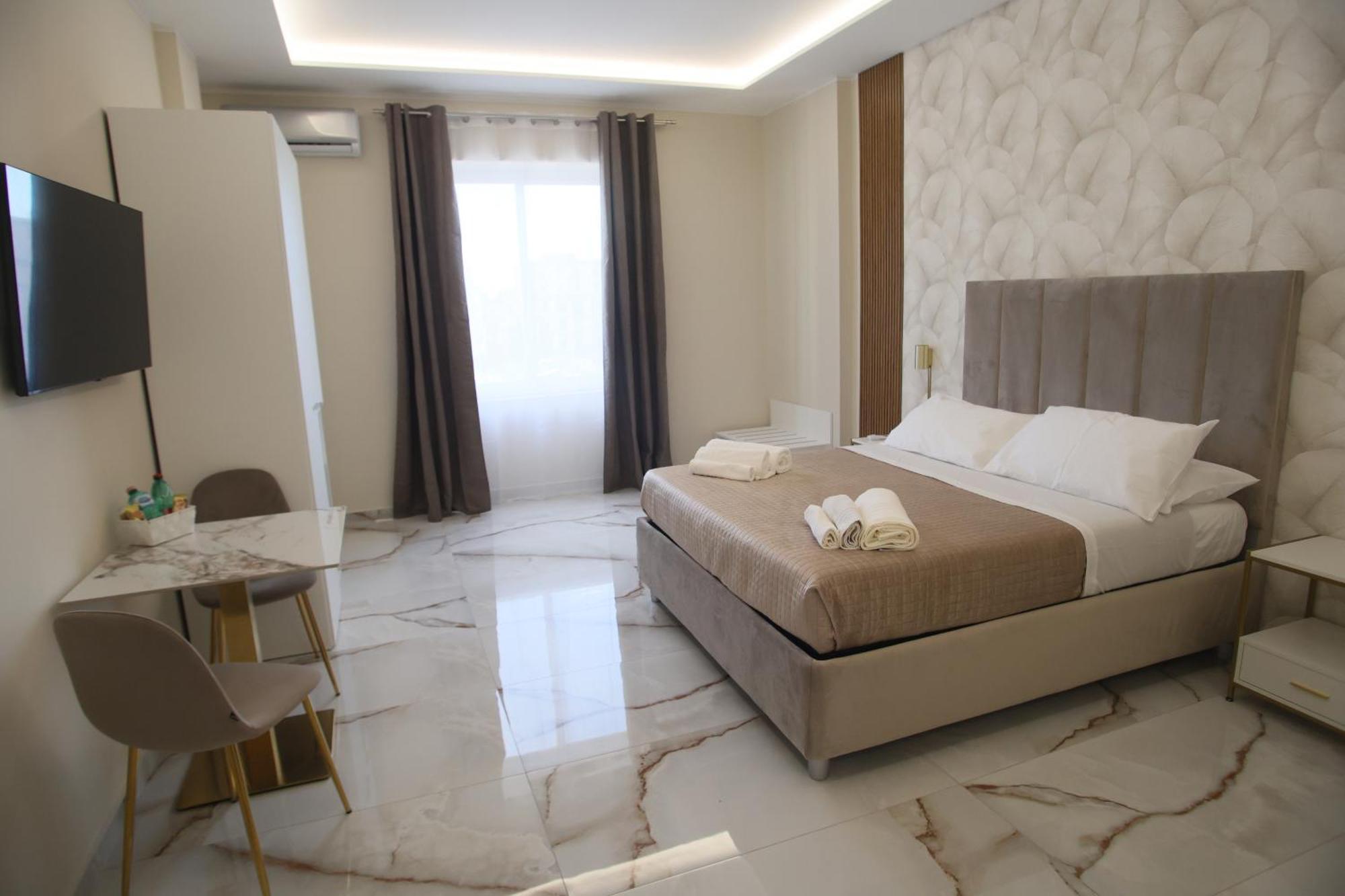 Napoli Central Suites Exterior foto