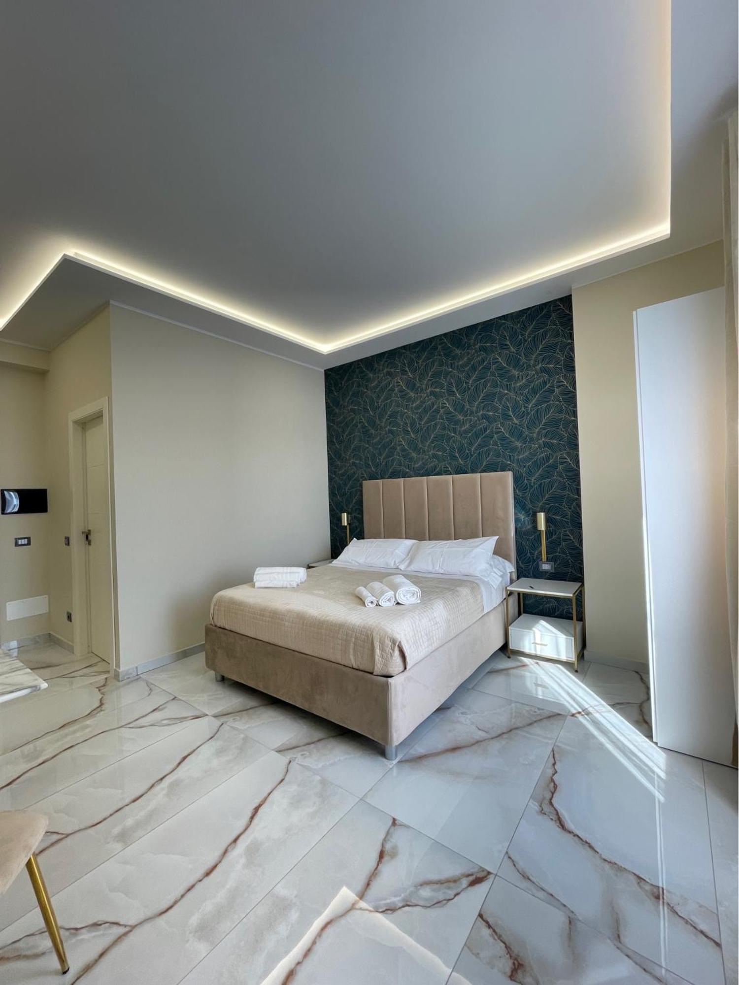 Napoli Central Suites Exterior foto