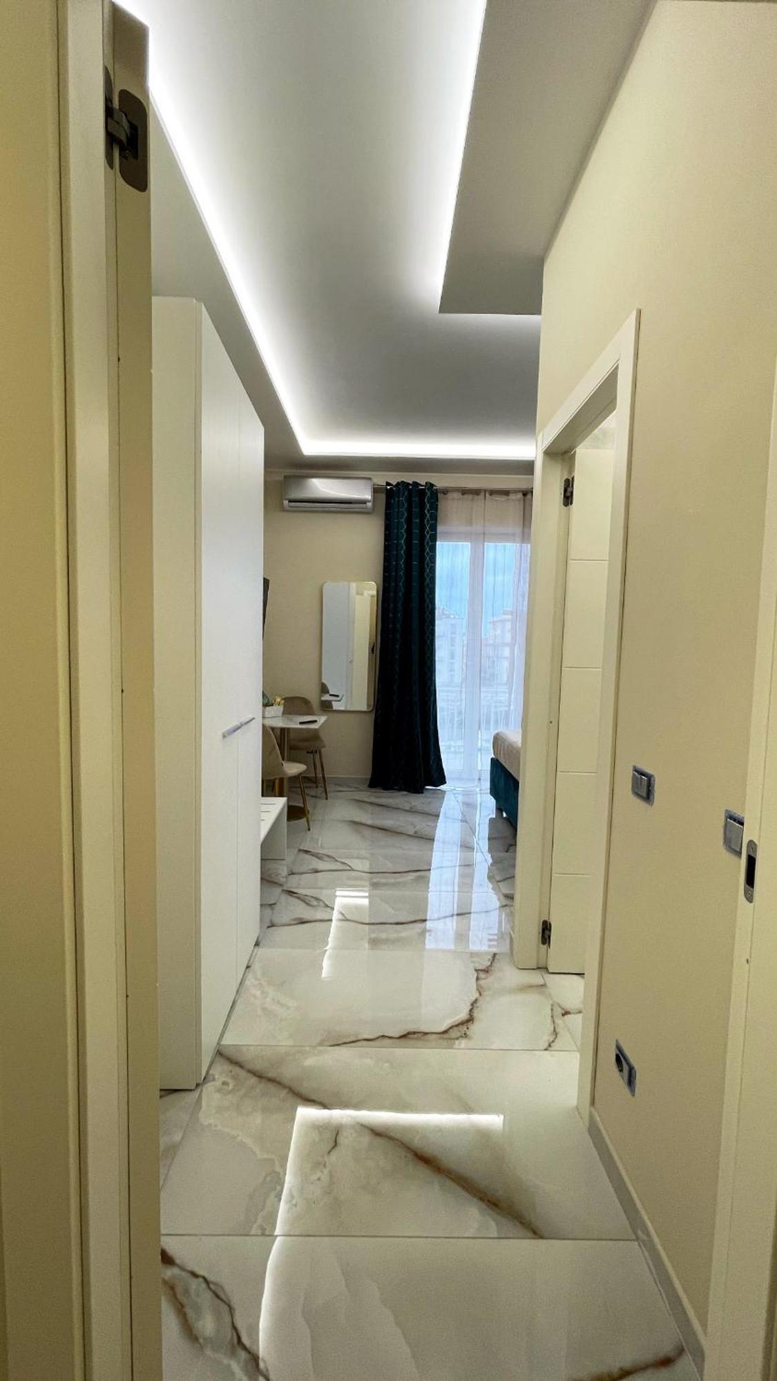 Napoli Central Suites Exterior foto